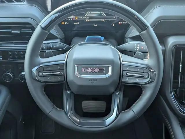 2026 GMC Yukon 4WD AT4