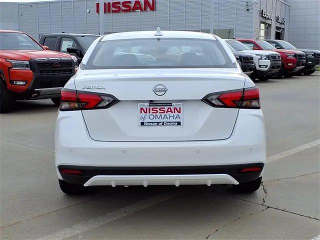 2025 Nissan Versa 1.6 SV