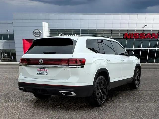 2024 Volkswagen Atlas 2.0T SE w/Technology