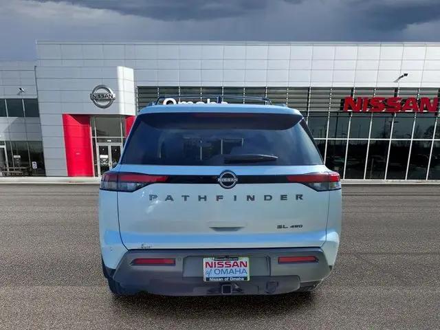 2026 Nissan Pathfinder SL