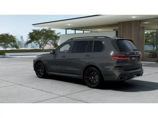2027 BMW X7 M60i