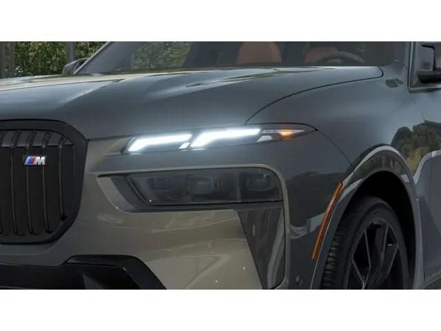 2027 BMW X7 M60i