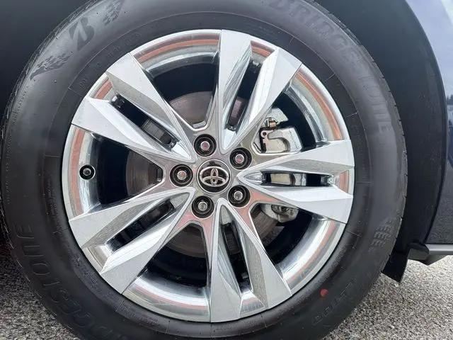 2025 Toyota Sienna Limited