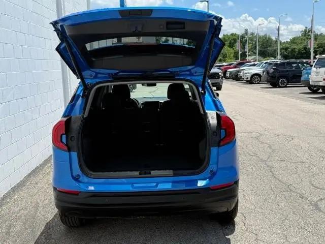 2024 GMC Terrain FWD SLE