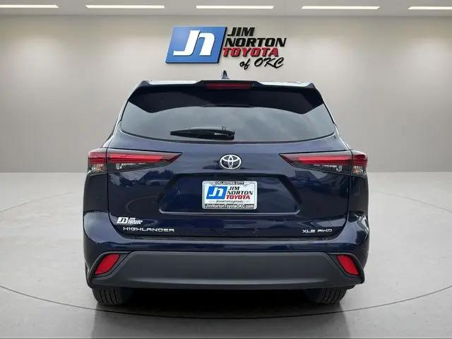 2026 Toyota Highlander XLE