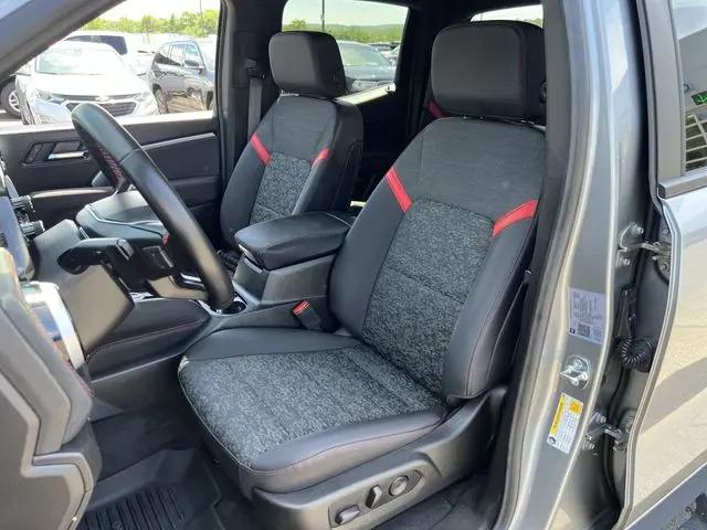 2025 Chevrolet Colorado 4WD Z71