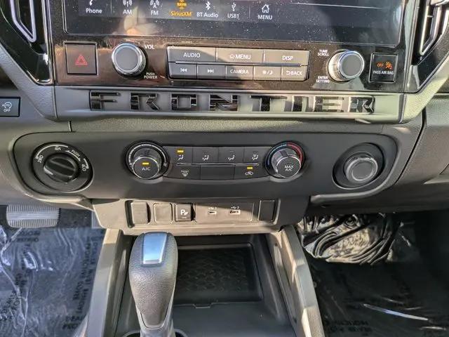 2026 Nissan Frontier Crew Cab Long Bed SV 4x4