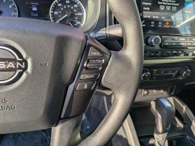 2026 Nissan Frontier Crew Cab Long Bed SV 4x4