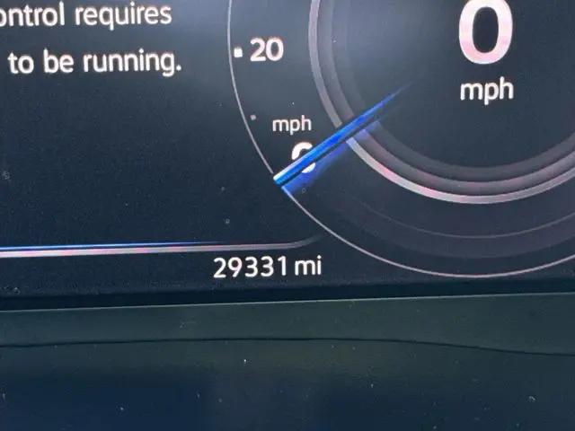 2023 Volkswagen Atlas Cross Sport 2.0T SE w/Technology