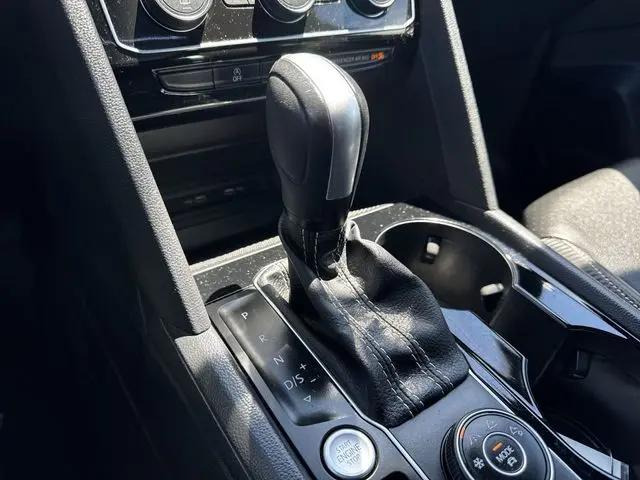2023 Volkswagen Atlas Cross Sport 2.0T SE w/Technology