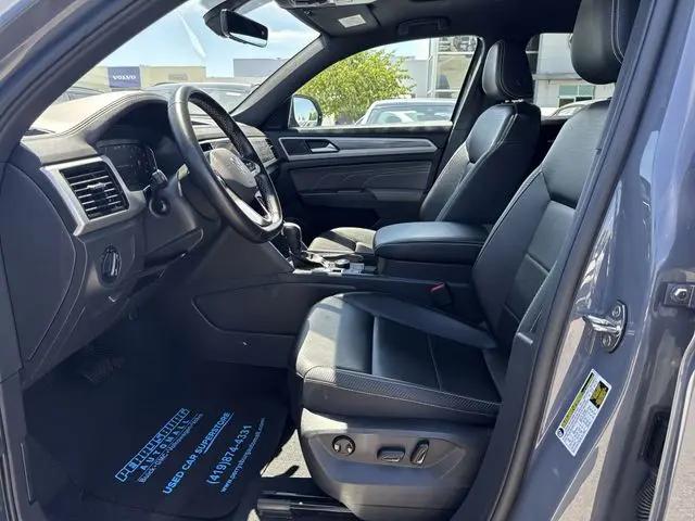 2023 Volkswagen Atlas Cross Sport 2.0T SE w/Technology