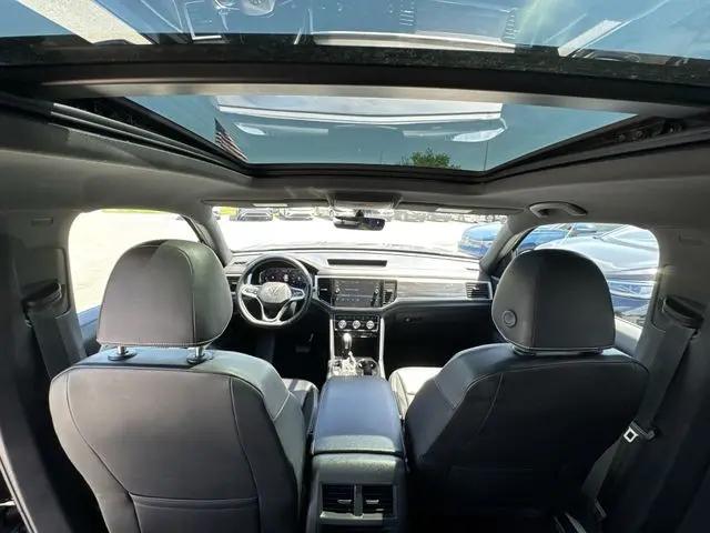 2023 Volkswagen Atlas Cross Sport 2.0T SE w/Technology