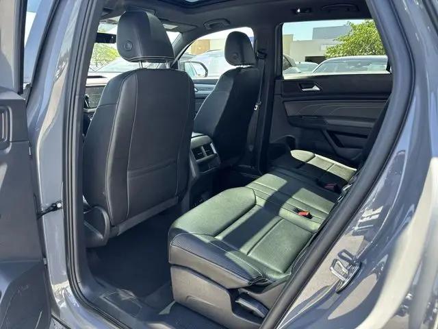 2023 Volkswagen Atlas Cross Sport 2.0T SE w/Technology