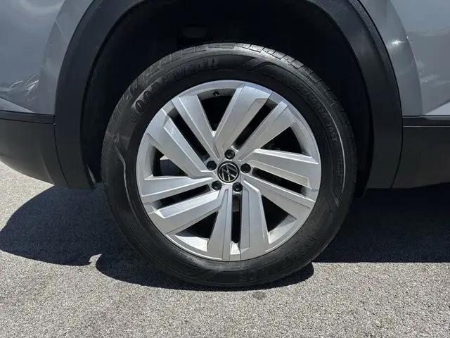 2023 Volkswagen Atlas Cross Sport 2.0T SE w/Technology