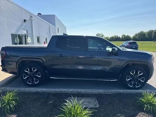 2026 GMC Sierra Max Range Denali