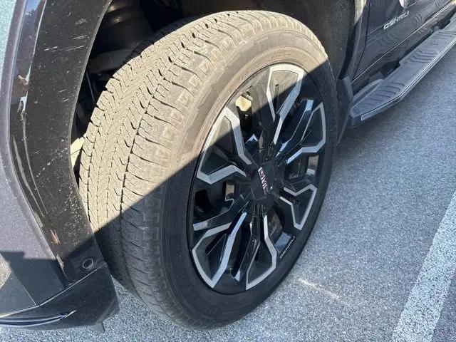 2026 GMC Sierra Max Range Denali