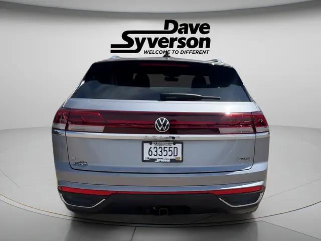 2024 Volkswagen Atlas Cross Sport 2.0T SE w/Technology