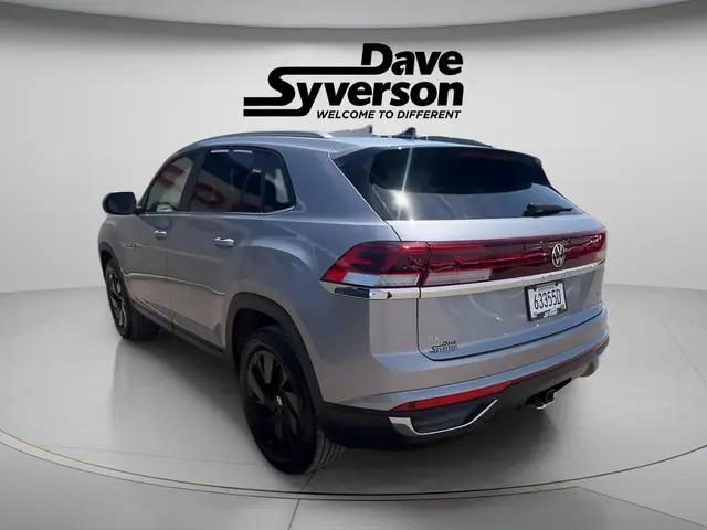 2024 Volkswagen Atlas Cross Sport 2.0T SE w/Technology