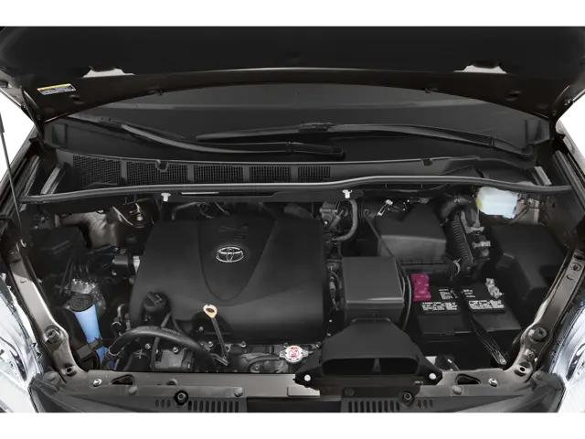 2018 Toyota Sienna XLE 8 Passenger