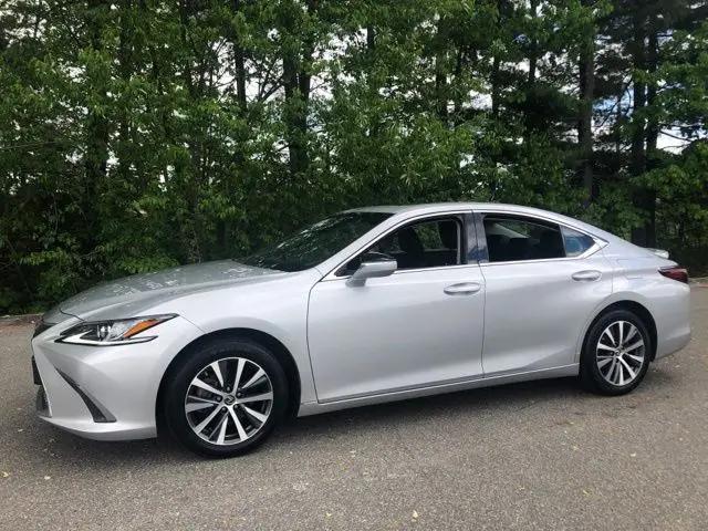 2021 Lexus ES 300h ES 300h