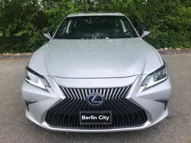 2021 Lexus ES 300h ES 300h