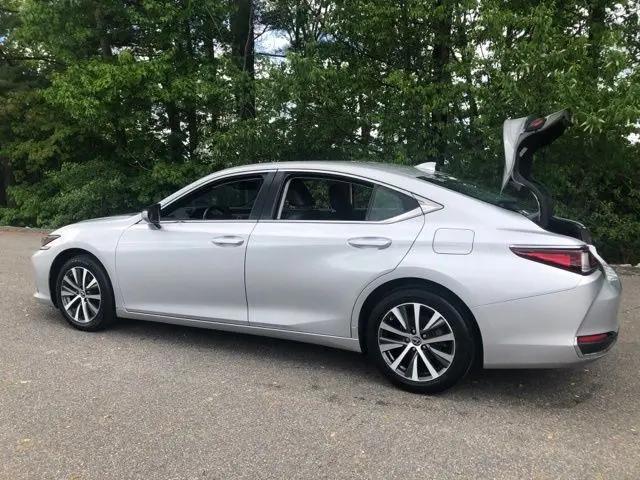 2021 Lexus ES 300h ES 300h