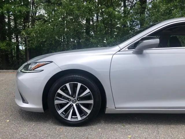 2021 Lexus ES 300h ES 300h