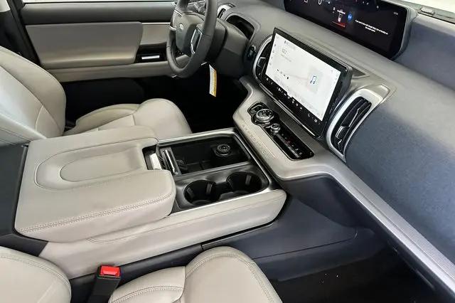 2026 Ford Expedition Max Active MAX