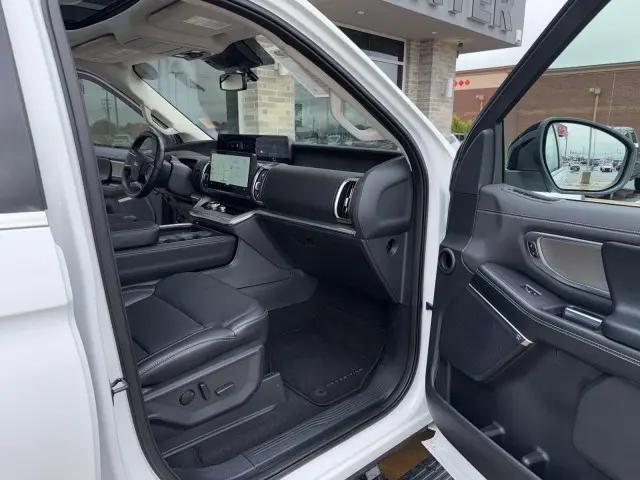 2025 Ford Expedition Platinum MAX