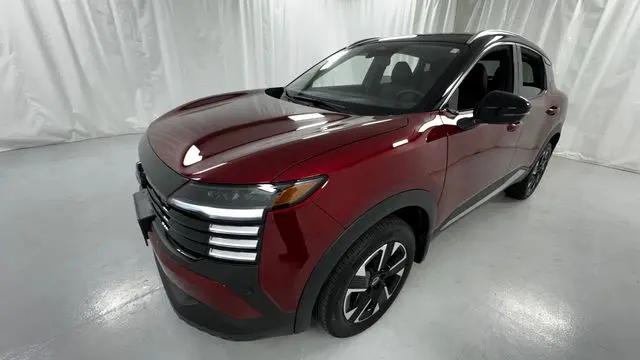 2025 Nissan Kicks SR FWD