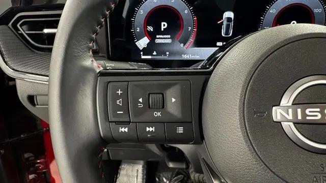 2025 Nissan Kicks SR FWD