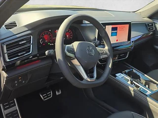 2026 Volkswagen Atlas Cross Sport SEL R-Line Black