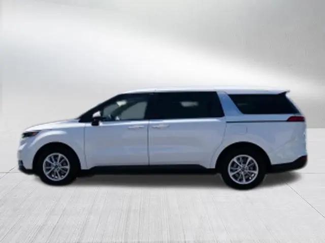 2022 Kia Carnival MPV LX