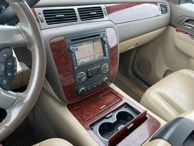 2011 Chevrolet Suburban LTZ