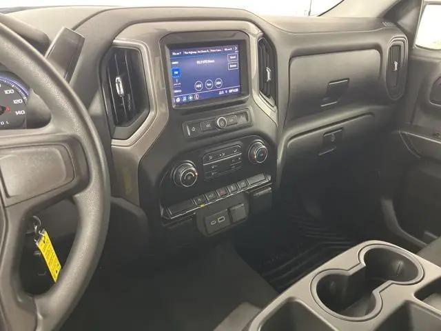 2021 Chevrolet Silverado 1500 4WD Crew Cab Short Bed Custom
