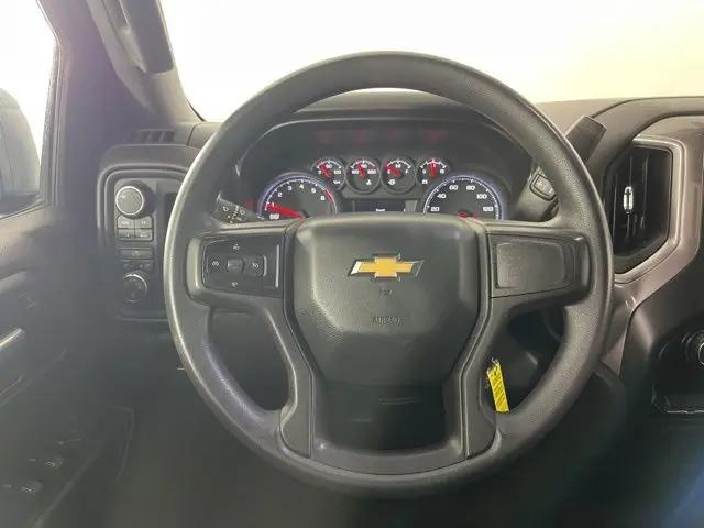 2021 Chevrolet Silverado 1500 4WD Crew Cab Short Bed Custom