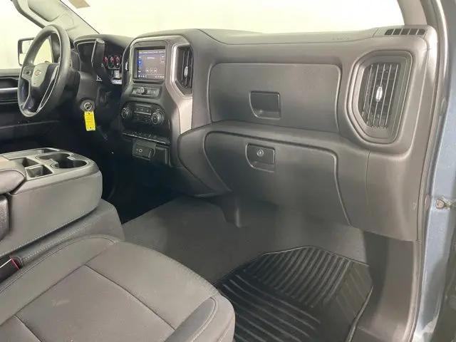 2021 Chevrolet Silverado 1500 4WD Crew Cab Short Bed Custom