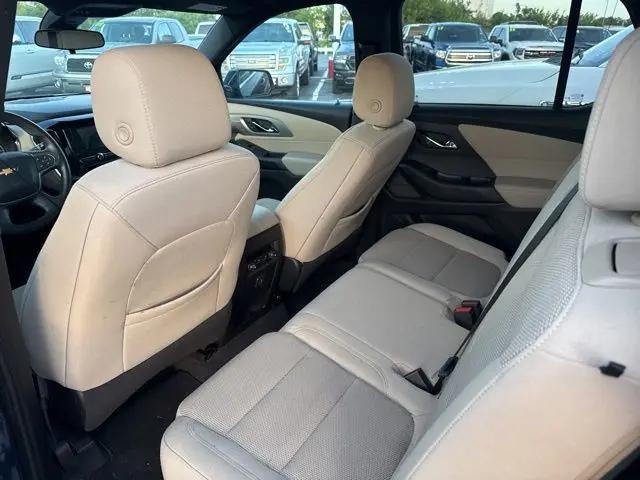 2022 Chevrolet Traverse AWD 1FL