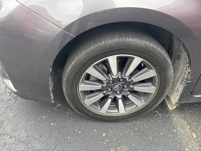 2019 Toyota Sienna Limited 7 Passenger