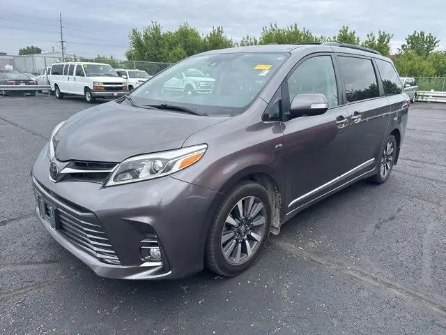 2019 Toyota Sienna Limited 7 Passenger