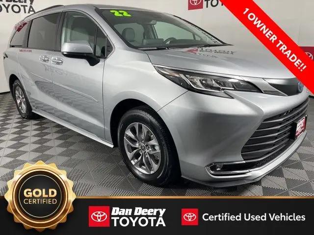 2022 Toyota Sienna XLE for sale in Cedar Falls, IA