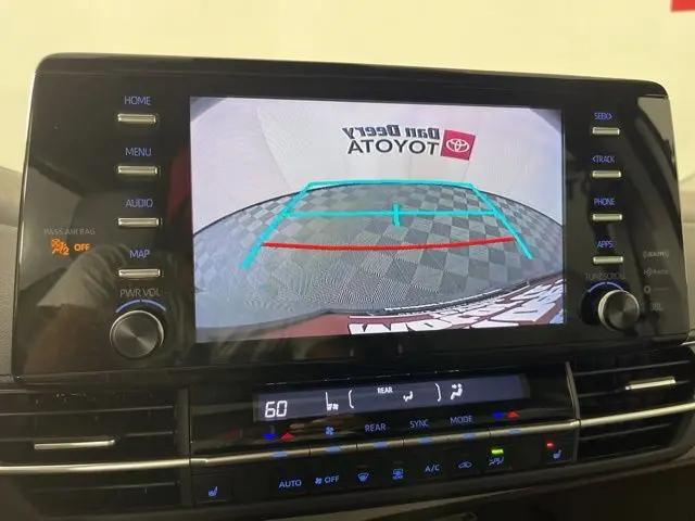 2022 Toyota Sienna XLE