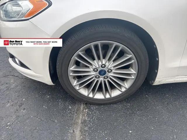 2013 Ford Fusion SE