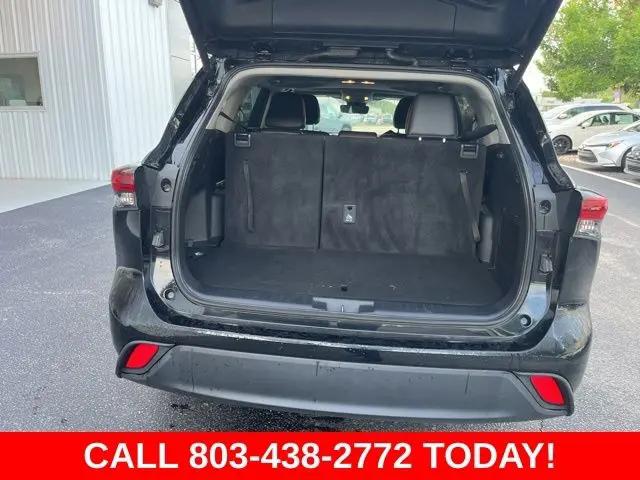 2024 Toyota Highlander XLE