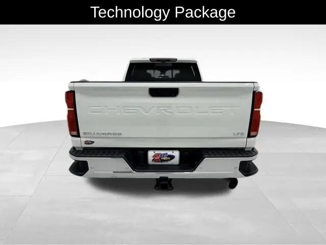 2025 Chevrolet Silverado 2500HD 4WD Crew Cab Standard Bed LTZ