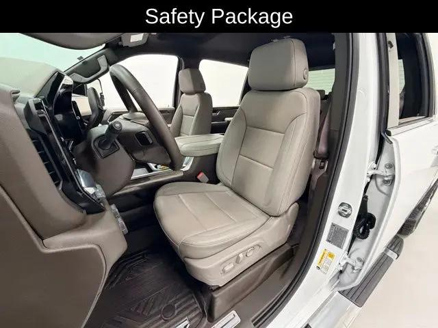 2025 Chevrolet Silverado 2500HD 4WD Crew Cab Standard Bed LTZ