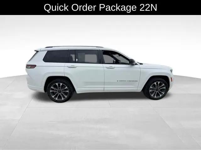 2022 Jeep Grand Cherokee L Overland 4x4