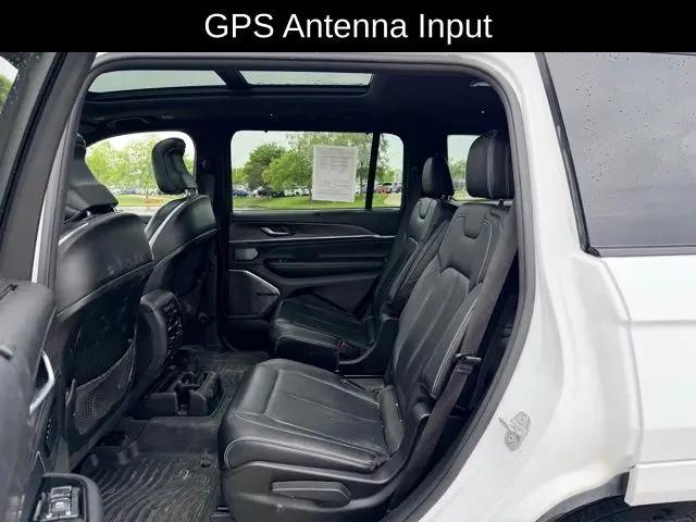 2022 Jeep Grand Cherokee L Overland 4x4