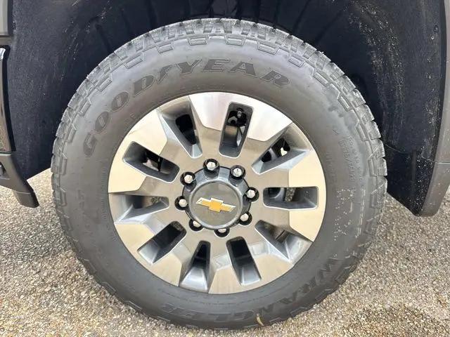 2026 Chevrolet Silverado 2500HD Crew Cab, Standard Bed, WT, 4WD