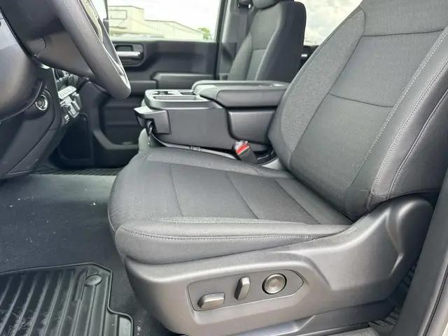 2026 Chevrolet Silverado 2500HD Crew Cab, Standard Bed, WT, 4WD